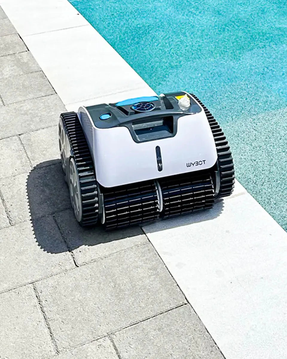 Industry-Leading Cordless Robotic Pool Cleaners | Premium Innovation ...